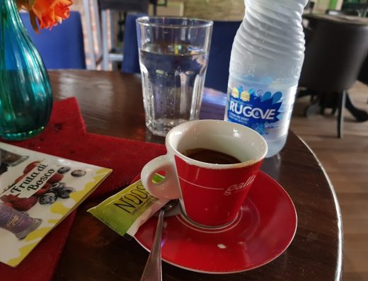 N’Qosh Bar